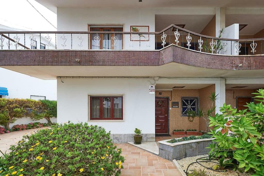 Villa Beija-Flor House à Ribamar  Extérieur photo